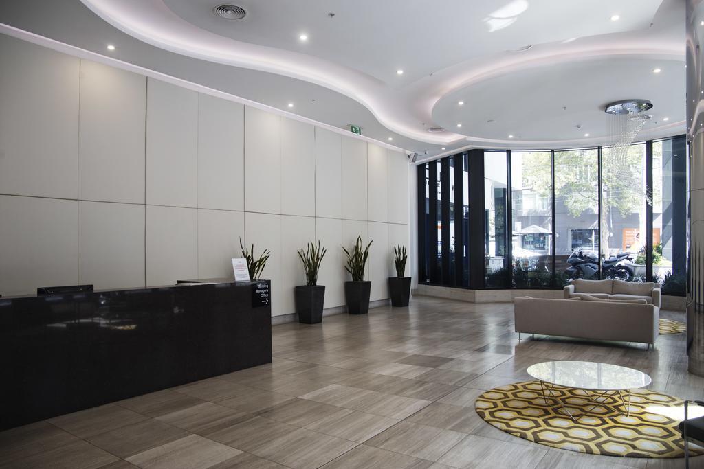 Amazing Accommodations: Vogue Melbourne Bagian luar foto